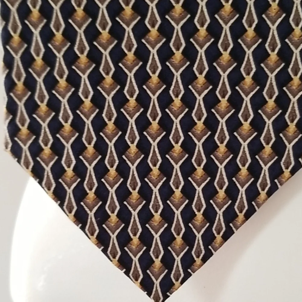 Kenneth Cole All Silk Navy w. Gold Brown Tan Tie